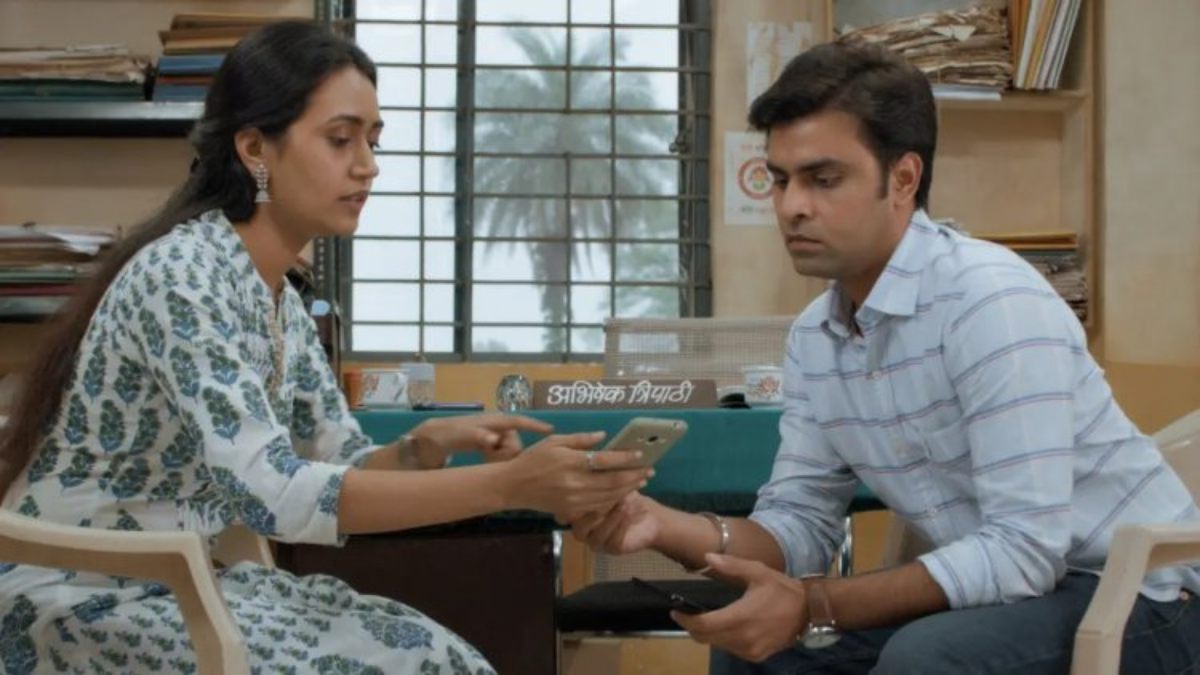 सचिव जी के साथ कैसी है रिंकी की ऑफ स्क्रीन केमिस्ट्री, इंटरव्यू में बात करते हुए Sanvikaa ने कहा- हमारे बीच एक अनकही केमिस्ट्री …