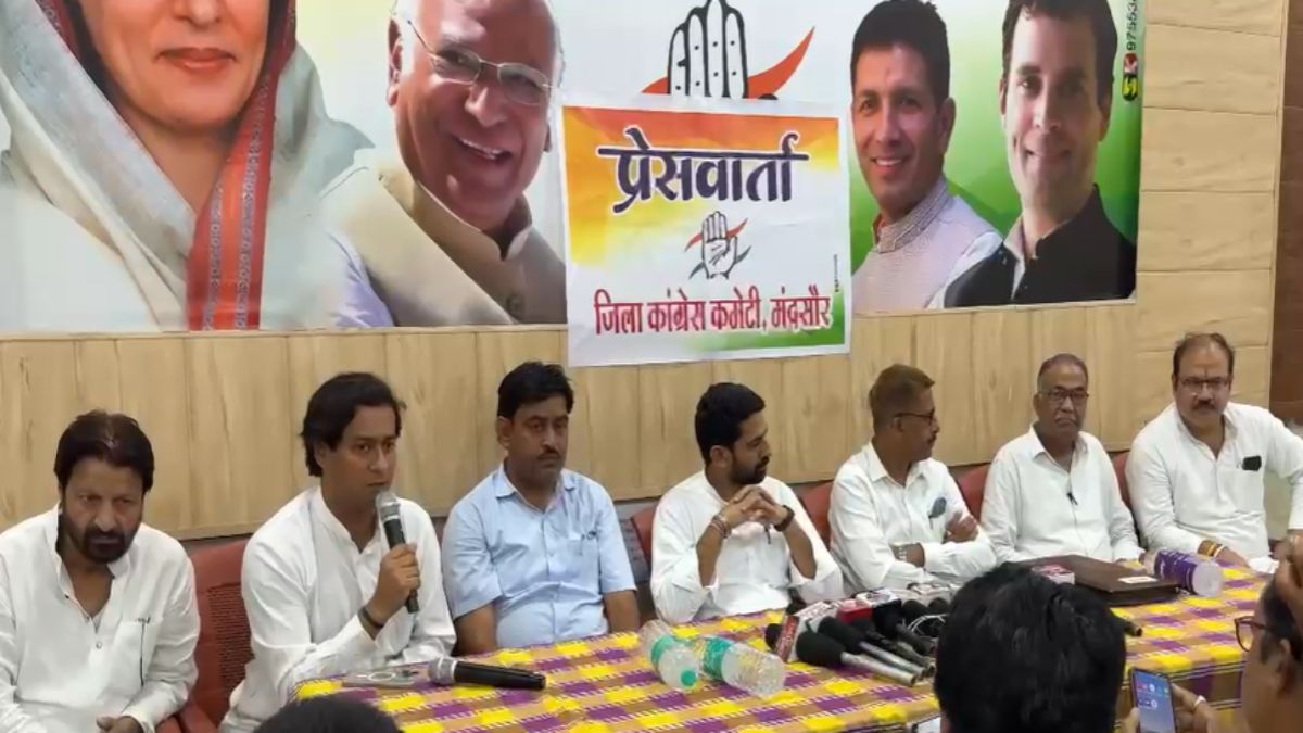 90 डिग्री घुमाव वाले ओवरब्रिज मामलाः पूर्व मंत्री जयवर्धन सिंह बोले- भाजपा सिर्फ कमीशन पर देती है ध्यान