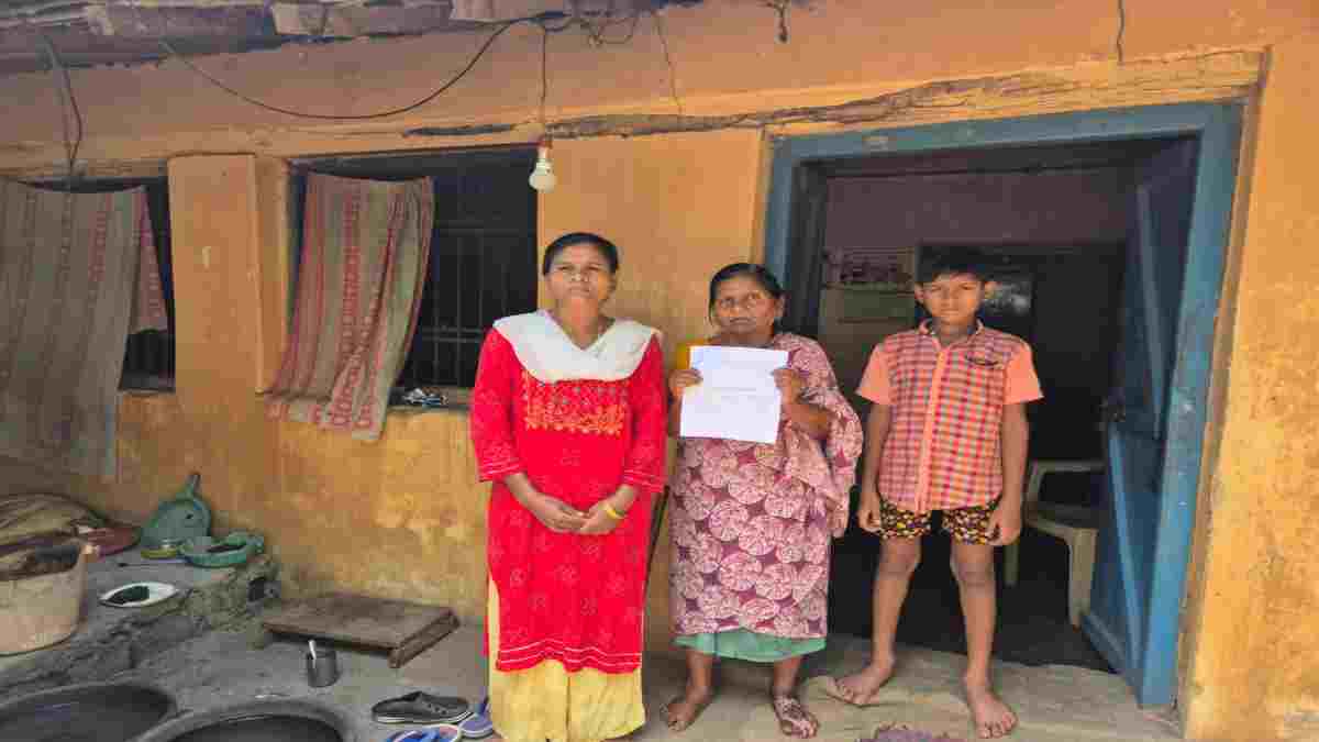 सीएम हाउस के सामने आत्मदाह की चेतावनी : विधवा महिला ने शिक्षिका पर लगाया मकान हड़पने का आरोप, कलेक्टर से लगाई गुहार, कहा – न्याय नहीं मिला तो करुंगी आत्मदाह
