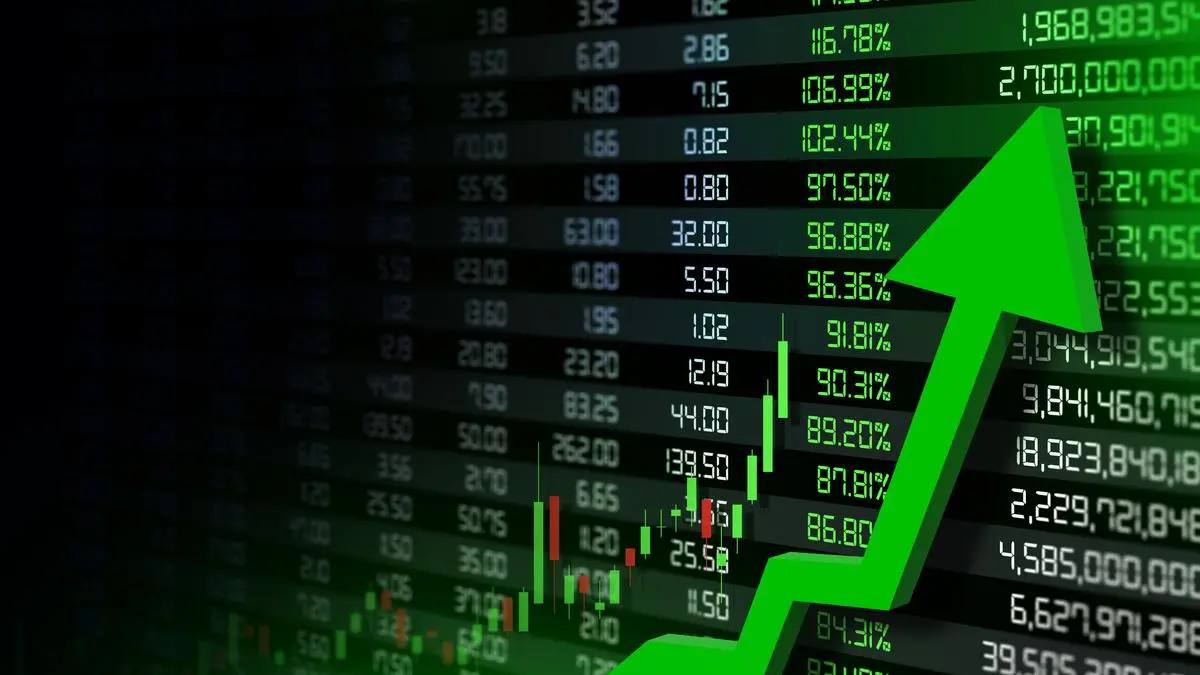 Stock Market Update: शेयर बाजार में आज तेजी, बैंकिंग और IT के शेयरों में आया उछाल…