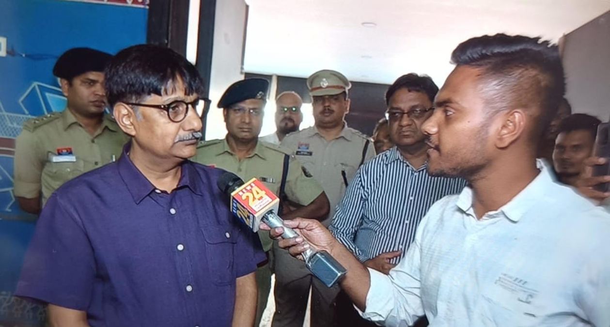 राजधानी में पुलिस और परिवार के लिए मेगा हेल्थ कैंप का आयोजन: लल्लूराम डॉट कॉम से बातचीत में DGP अरुण देव गौतम बोले– स्ट्रेसफुल हालात में काम करती है पुलिस, हेल्थ कैंप बेहद जरूरी