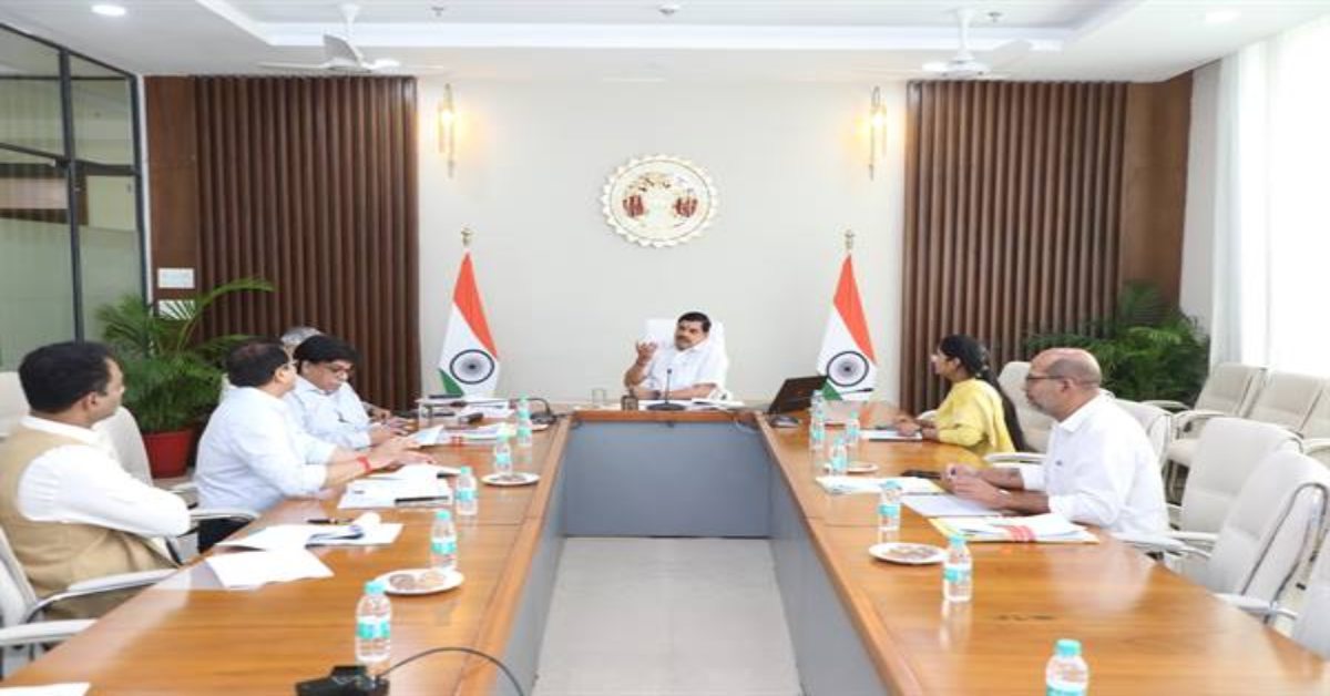 एमपी मेट्रो रेल परियोजना: सीएम डॉ मोहन ने भोपाल-इंदौर में चल रहे कामों की समीक्षा की, अधिकारियों को समय-सीमा में कार्य पूरा करने के दिए निर्देश