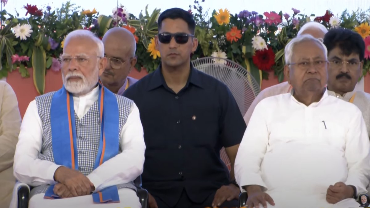 Motihari PM Modi : मोदी का बिहार दौरा, मोतिहारी से 7200 करोड़ की योजनाओं की सौगात, चार अमृत भारत ट्रेन को हरी झंडी