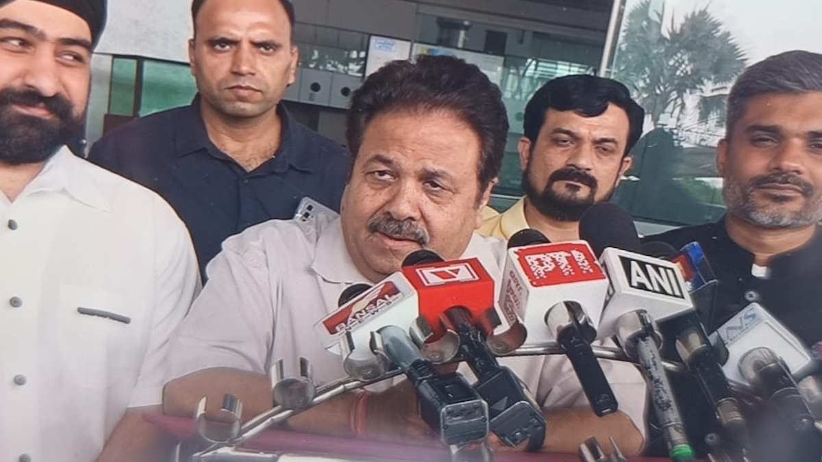 आतंकवाद के समर्थन से सांसद राजीव शुक्ला का इंकार, कहा- कांग्रेस खुद आतंकवाद का सबसे बड़ी शिकार…