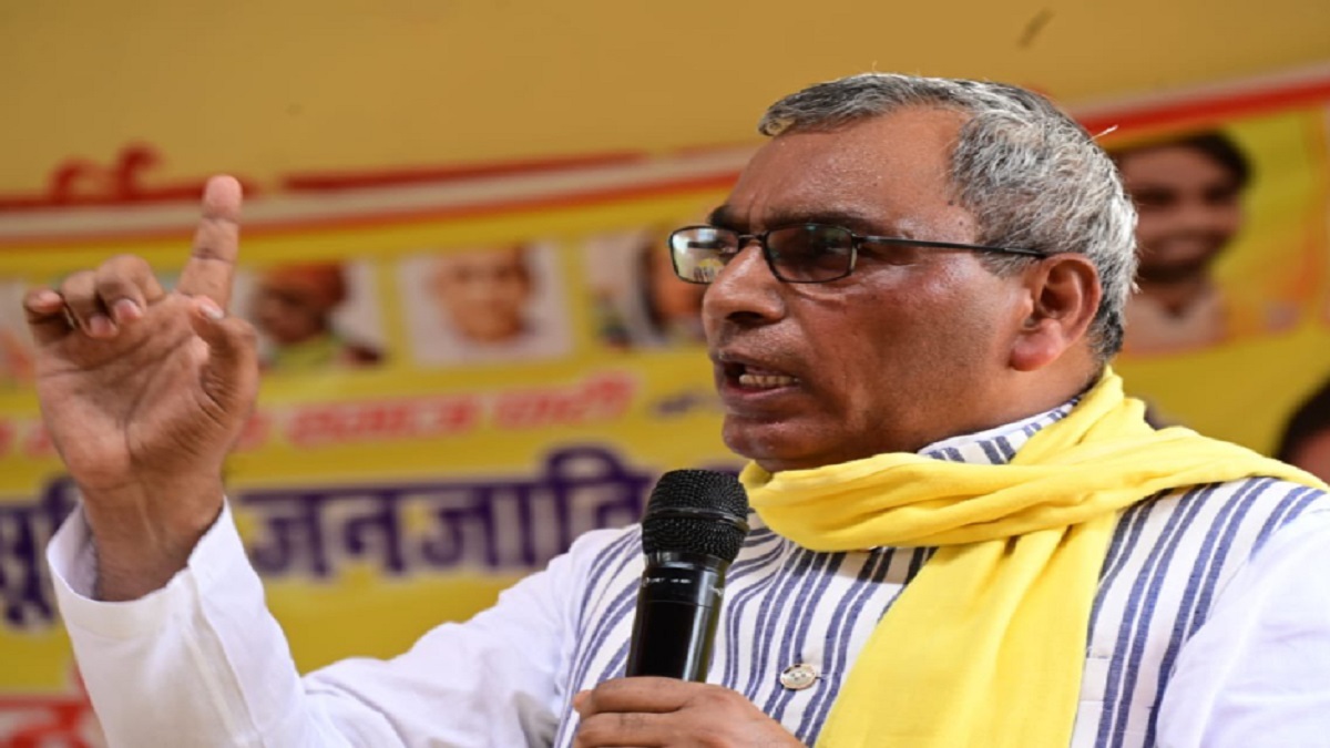 बिहार में बढ़ने वाली है NDA की मुश्किलें! पटना पहुंचते ही योगी के मंत्री OP राजभर ने ठोका इतनी सीटों पर दावा, जानें किसे बताया दगा हुआ कारतूस