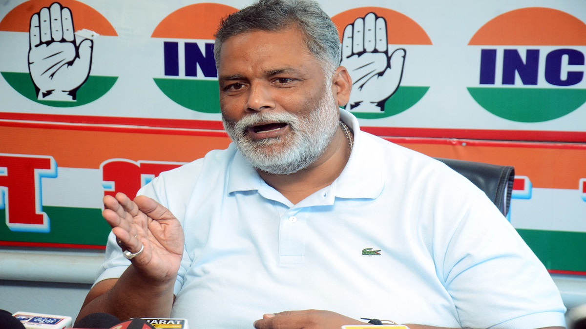 कांग्रेस की महत्वपूर्ण बैठक में शामिल होने पहुंचे पप्पू यादव, कहा- राहुल गांधी के नेतृत्व में लड़ा जाए चुनाव, बाद में होगा CM का फैसला