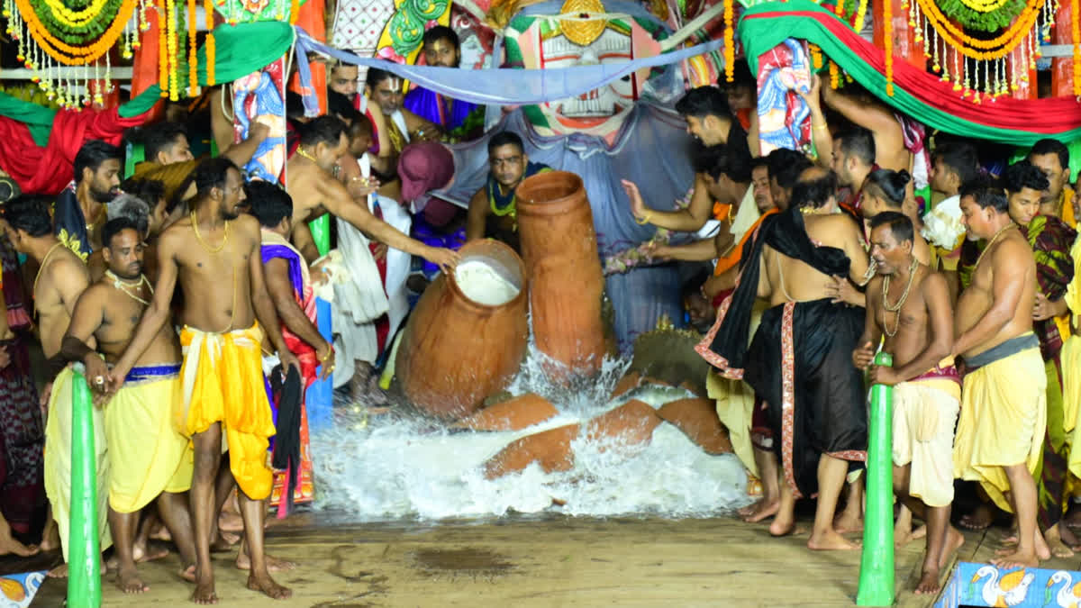 Ratha Yatra 2025 : पुरी में आज मनाया जाएगा “अधर पाना” अनुष्ठान, जानिए इस परंपरा का महत्व