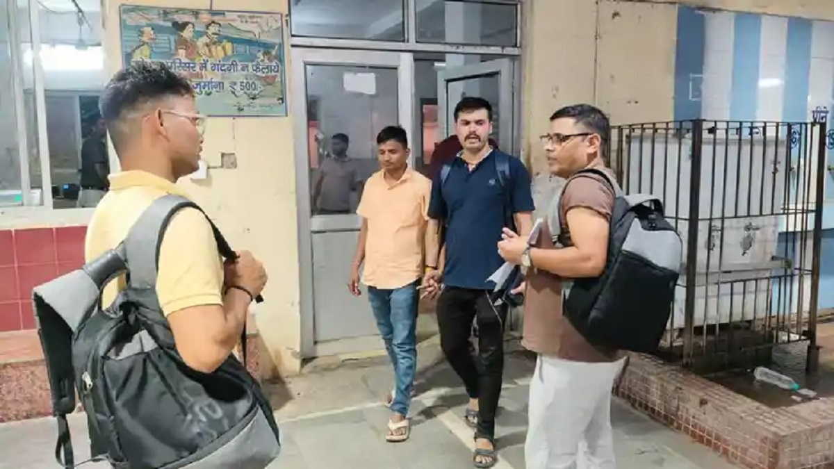 CBI का बड़ा एक्शन: पार्सल बुकिंग के लिए घूस मांग रहे रेलवे के दो अधिकारी गिरफ्तार, 90 हजार का किया था डिमांड