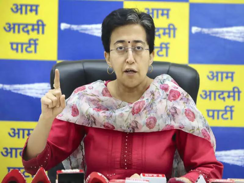 ‘तो हम BJP सरकार का समर्थन करेंगे..’, AAP नेता आतिशी ने 10 साल पुरानी गाड़ियों को लेकर कर दी बड़ी मांग