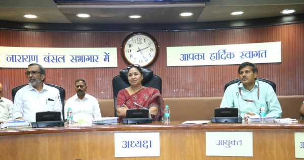 दिल्ली में सड़क कायाकल्प का लक्ष्य, 1 सितंबर से ‘एक सड़क-एक दिन अभियान’ शुरू करने के निर्देश