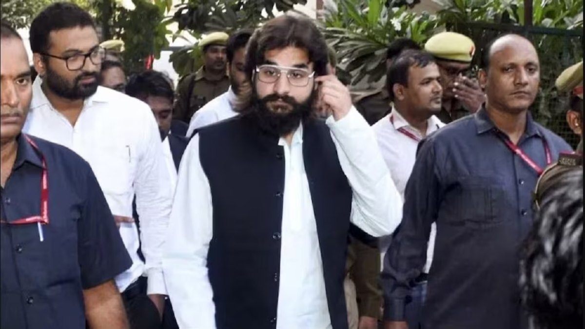 अब्बास अंसारी को बड़ा झटका, हेट स्पीच मामले में 2 साल की सजा बरकरार