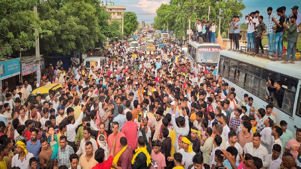 Prashant Kishor ने दिलीप जायसवाल पर लगाए भ्रष्टाचार और हत्या के आरोप, चिराग पर साधा निशाना