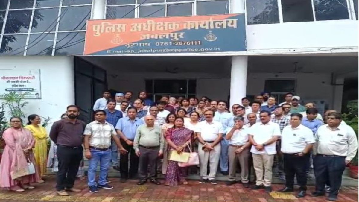 फर्जी पत्रकार और आरटीआई एक्टिविस्टों का आतंकः इंडियन मेडिकल एसोसिएशन ने खोला मोर्चा, SP से नामजद शिकायत कर की कार्रवाई की मांग