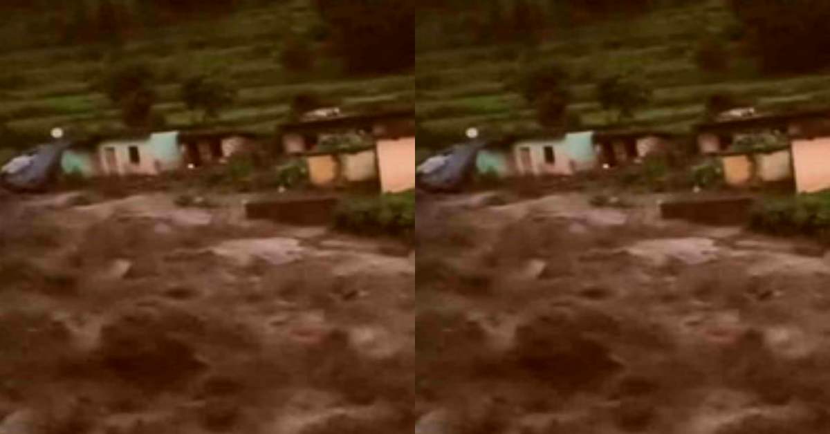 बारिश आई, तबाही लाईः मुख गांव में बादल फटने से आया सैलाब, लोगों को सेफ जगह ले जाने के प्रयास में जुटी SDRF