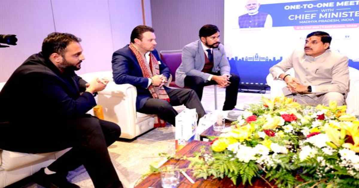 CM डॉ मोहन की वन-टू-वन बैठकों से खुले वैश्विक निवेश के नए द्वार: स्पेन में टेक्नोलॉजी-टेक्सटाइल से लेकर औद्योगिक ट्रांसफॉर्मेशन पर चर्चा, विश्वस्तरीय कंपनियों ने जताई मध्यप्रदेश में निवेश की गहरी रुचि