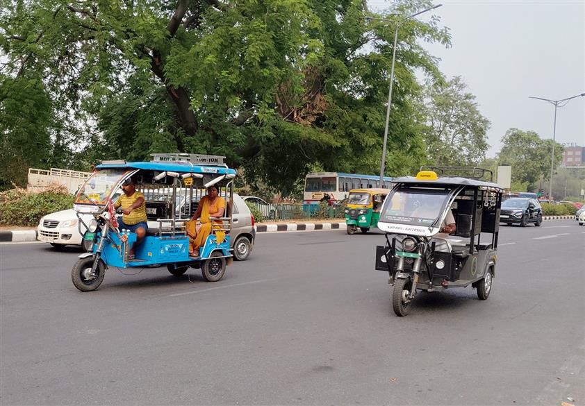 चंडीगढ़ : अब इन सड़कों पर नजर आई “ई-रिक्शा” तो होंगे जब्त