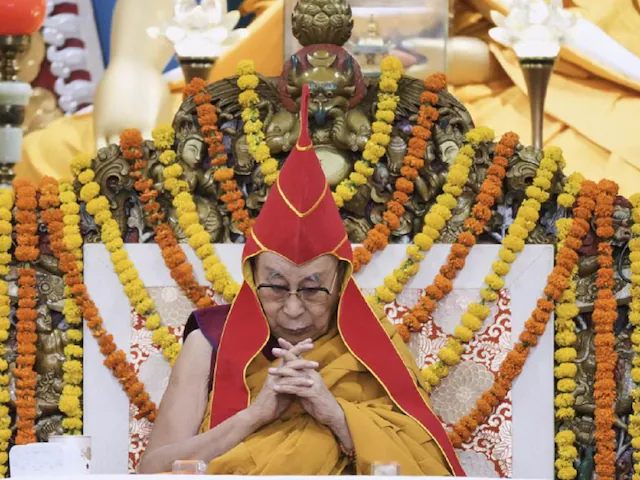 ‘ऐसी गतिविधियों से बचें ..’, पीएम मोदी द्वारा दलाई लामा को बर्थडे विश करने पर भड़का चीन, भारत को दे डाली चेतावनी