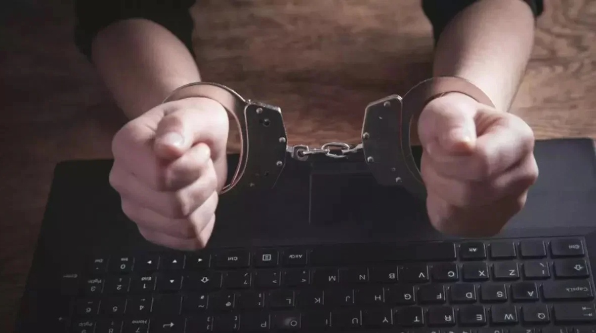 CG News: डिजिटल अरेस्ट का भय दिखाकर रिटायर्ड बुजुर्ग से 14 लाख ठगे