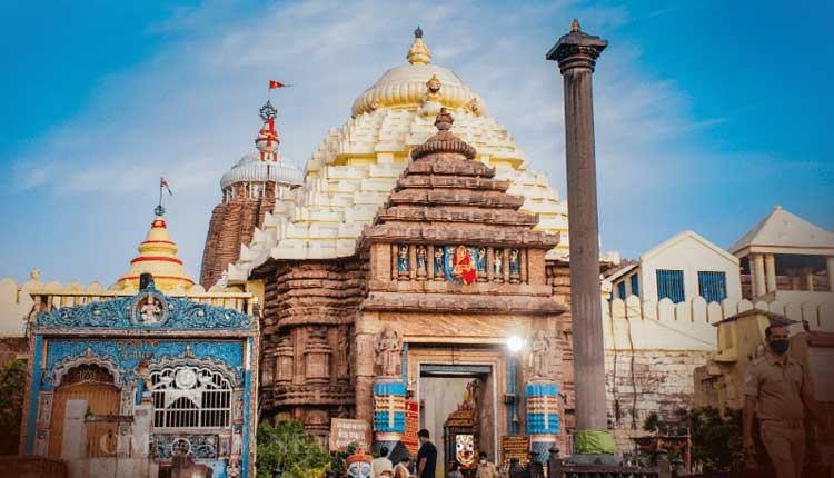 पुरी : जगन्नाथ मंदिर की सुरक्षा में बड़ी चूक, युवक घुसे मंदिर के अन्दर