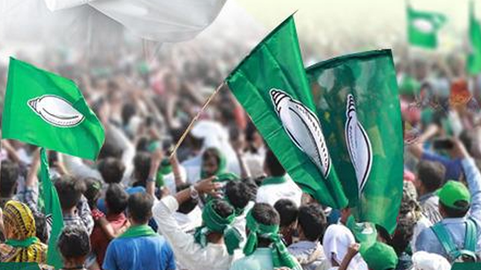 जीवन और मौत के बीच संघर्ष कर रही है बलंगा की नाबालिग से बीजद सांसदों ने दिल्ली एम्स में  की मुलाकात, सहायता का दिया आश्वासन…