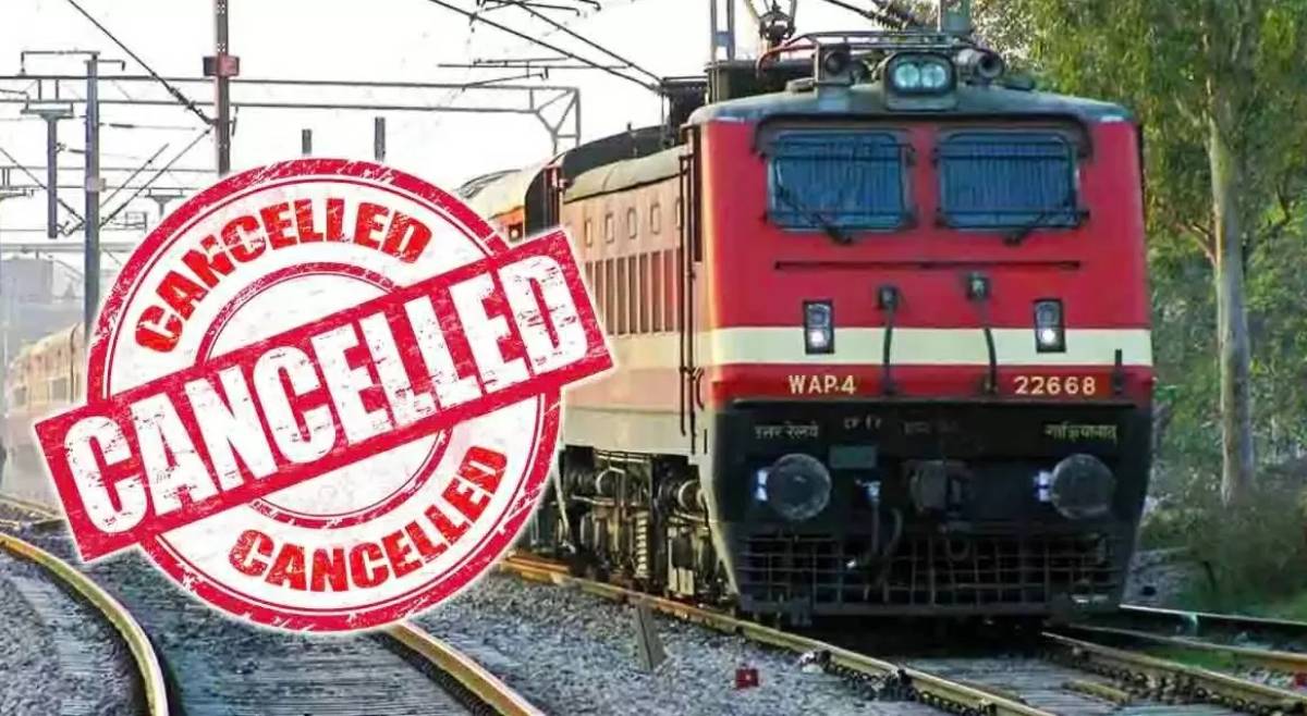 CG News: 17 दिनों तक 29 गाड़ियां रद्द, 6 ट्रेनें चलेगी बदले रूट से, 5 रास्ते में ही होगी समाप्त