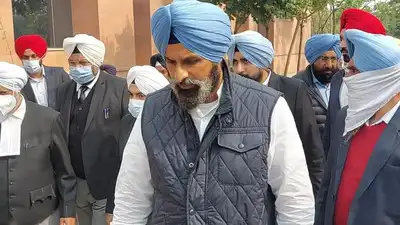 SAD के वरिष्ठ नेता बिक्रम सिंह मजीठिया की न्यायिक हिरासत फिर बढ़ी