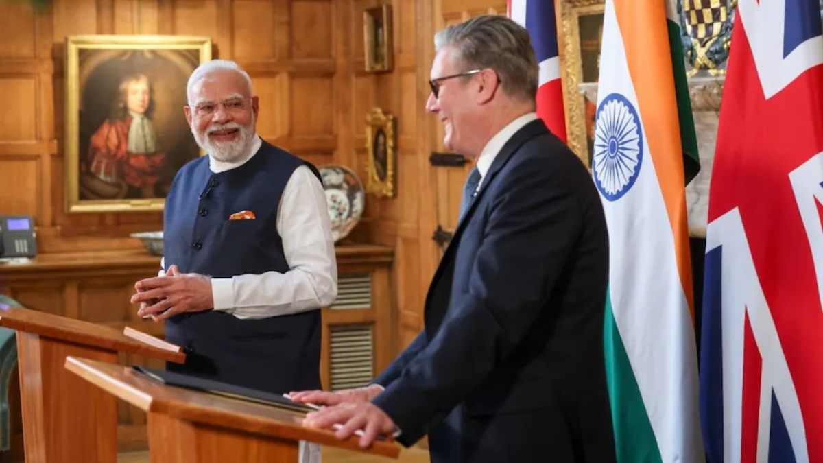 ‘हम हमेशा स्ट्रेट बैट से खेलते हैं…’, क्रिकेट से करी तक, यूके प्रधानमंत्री कीर स्टार्मर के साथ प्रेस कॉन्फ्रेंस में क्या बोले PM मोदी
