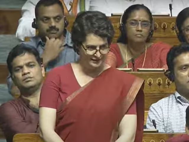 Parliament Session: ‘हमला कैसे हुआ नहीं बताया…’, संसद में प्रियंका गांधी ने सरकार पर बोला हमला, मारे गए पर्यटकों को बताया भारतीय तो बीजेपी सांसदों ने लगाए ‘हिंदू-हिंदू’ के नारे