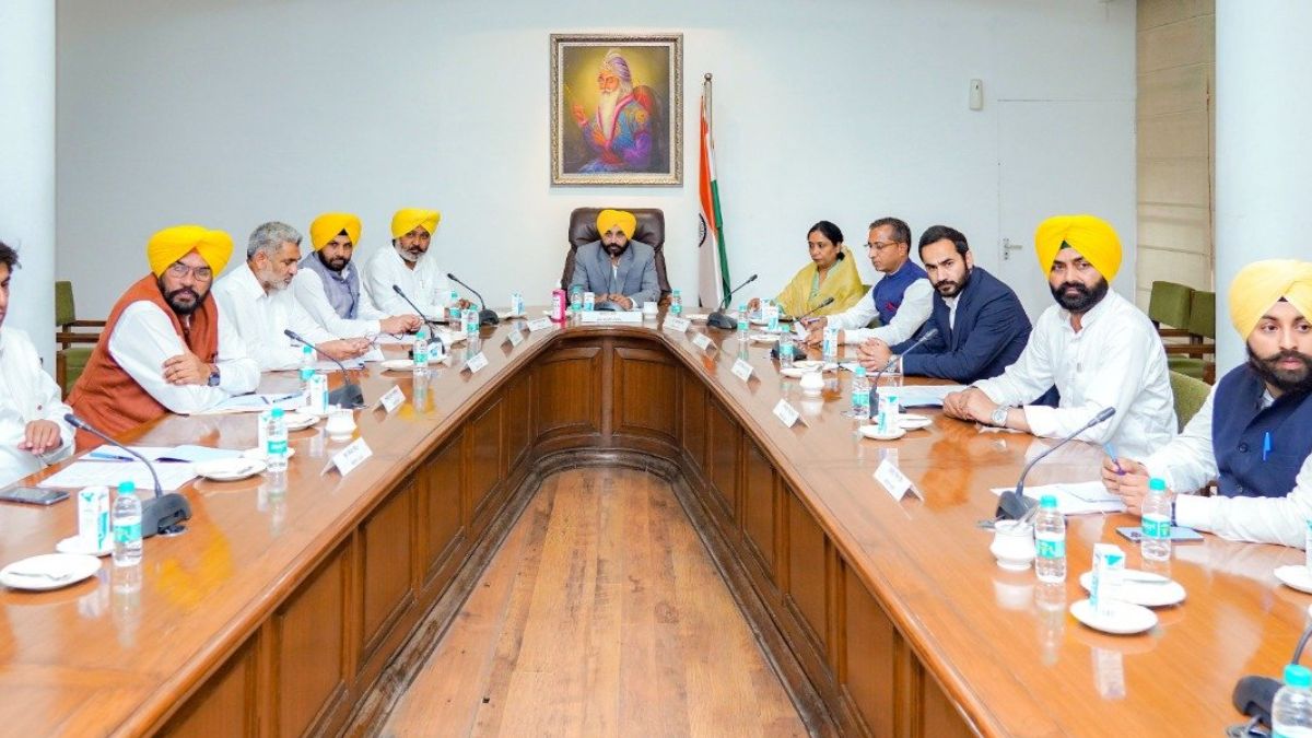 पंजाब कैबिनेट के बड़े फैसले : ग्रुप-डी भर्ती की आयु सीमा बढ़ी, सीड एक्ट 1966 में संशोधन