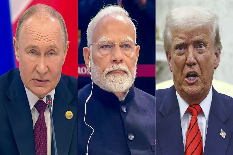 ट्रंप की सख्ती का बड़ा असर : भारत ने रूस से तेल खरीदना किया बंद, अबू धाबी और द. अफ्रीका की ओर किया रुख