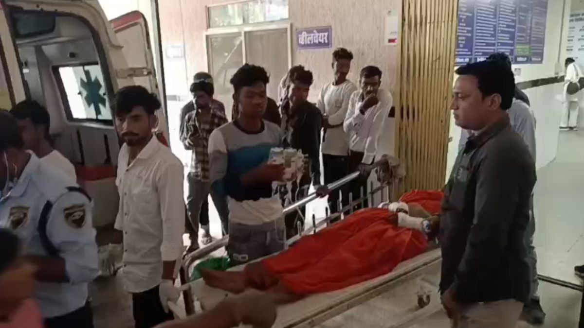 रायसेन में मजदूरों से भरी पिकअप पलटी, 28 घायल, 5 गंभीर भोपाल रेफर