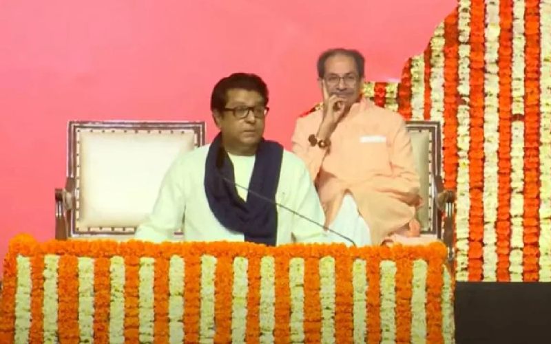 ‘जो बालासाहेब नहीं कर पाए, वो फडणवीस ने कर दिखाया…’, 20 साल बाद उद्धव के साथ मंच शेयर कर हुए राज ठाकरे का तंज