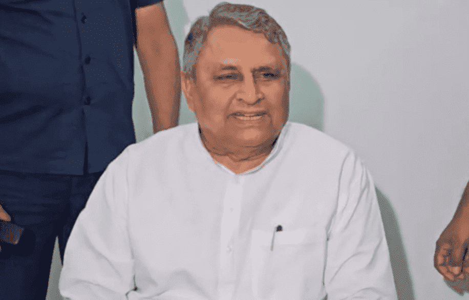 जदयू कार्यालय में PM मोदी और CM नीतीश के लगे पोस्टर पर बोले विजय चौधरी, कहा- ‘बिहार की जनता के दिलों में दोनों की तस्वीर है’