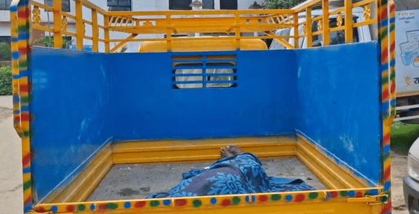 Bihar News: सासाराम के एसपी जैन कॉलेज में एक मजदूर की हुई संदिग्ध स्थिति में मौत, समस्तीपुर का रहने वाला था युवक