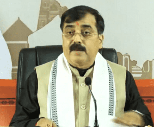 Bihar News: नीतीश सरकार में मंत्री जीवेश मिश्रा नकली दवा केस में पाए गए दोषी, विपक्ष ने मांगा इस्तीफा