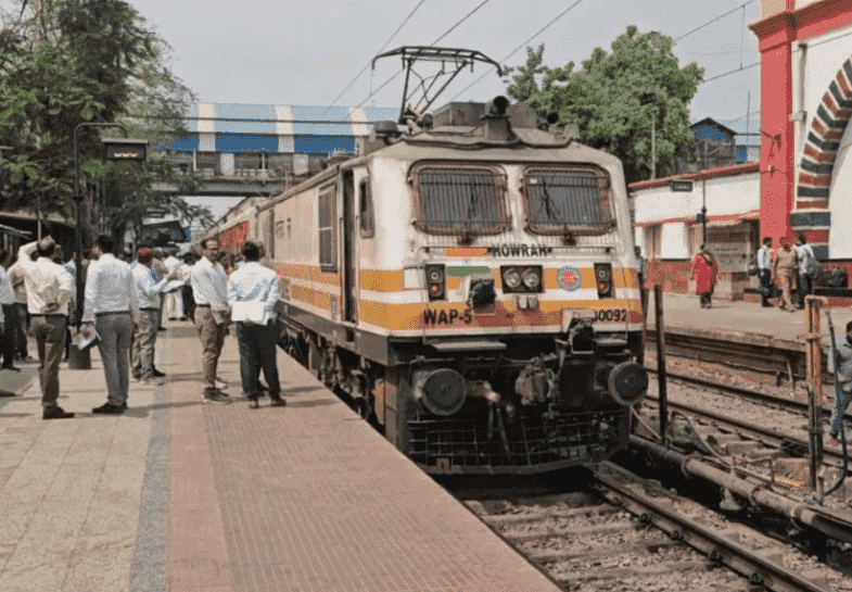 Bihar Railway News: डीडीयू मंडल की बड़ी उपलब्धि, 05 जुलाई 2025 को मेल/एक्सप्रेस श्रेणी में एक भी ट्रेन नहीं हुई लेट!