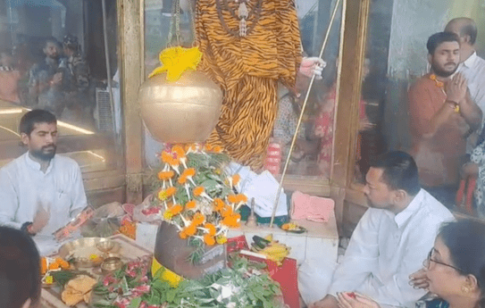 Bihar News: सीएम नीतीश के बेटे निशांत पहुंचे महावीर मंदिर, जन्मदिन पर महादेव की पूजा अर्चना की