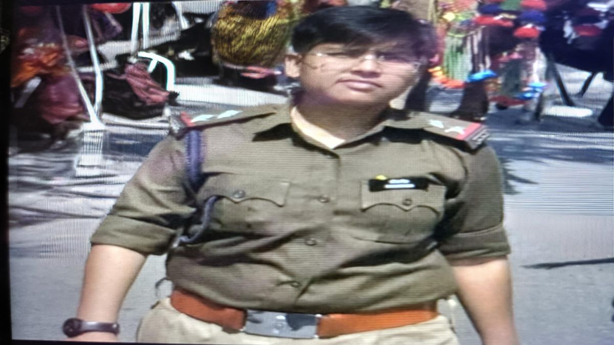 रेप और पॉक्सो के आरोपी को बचाने में जुटी सब इंस्पेक्टरः जोन बदलवाने लगा रही अफसरों के चक्कर, पीड़िता ने लगाए गंभीर आरोप