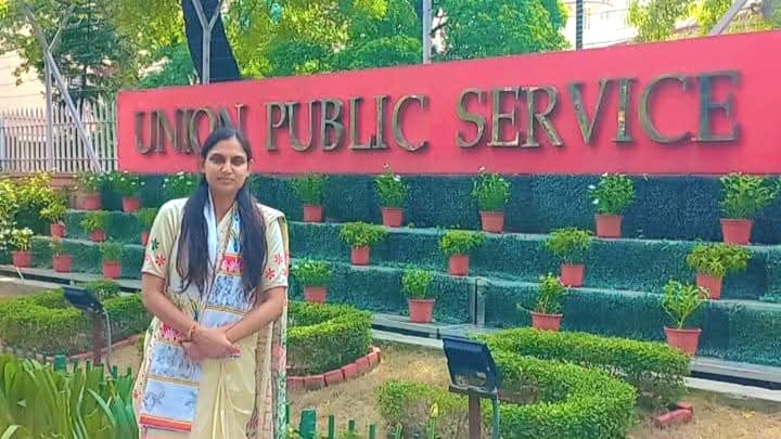 छत्तीसगढ़ की बेटी श्वेता शर्मा का UPSC में चयन