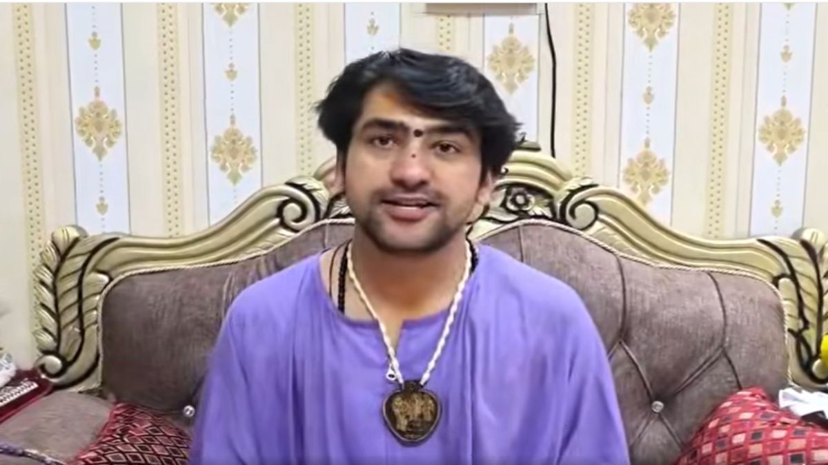 गुरुपूर्णिमा पर बागेश्वर धाम न आएः बारिश और भीड़ को देखते हुए पंडित धीरेंद्र शास्त्री ने श्रद्धालुओं से की अपील