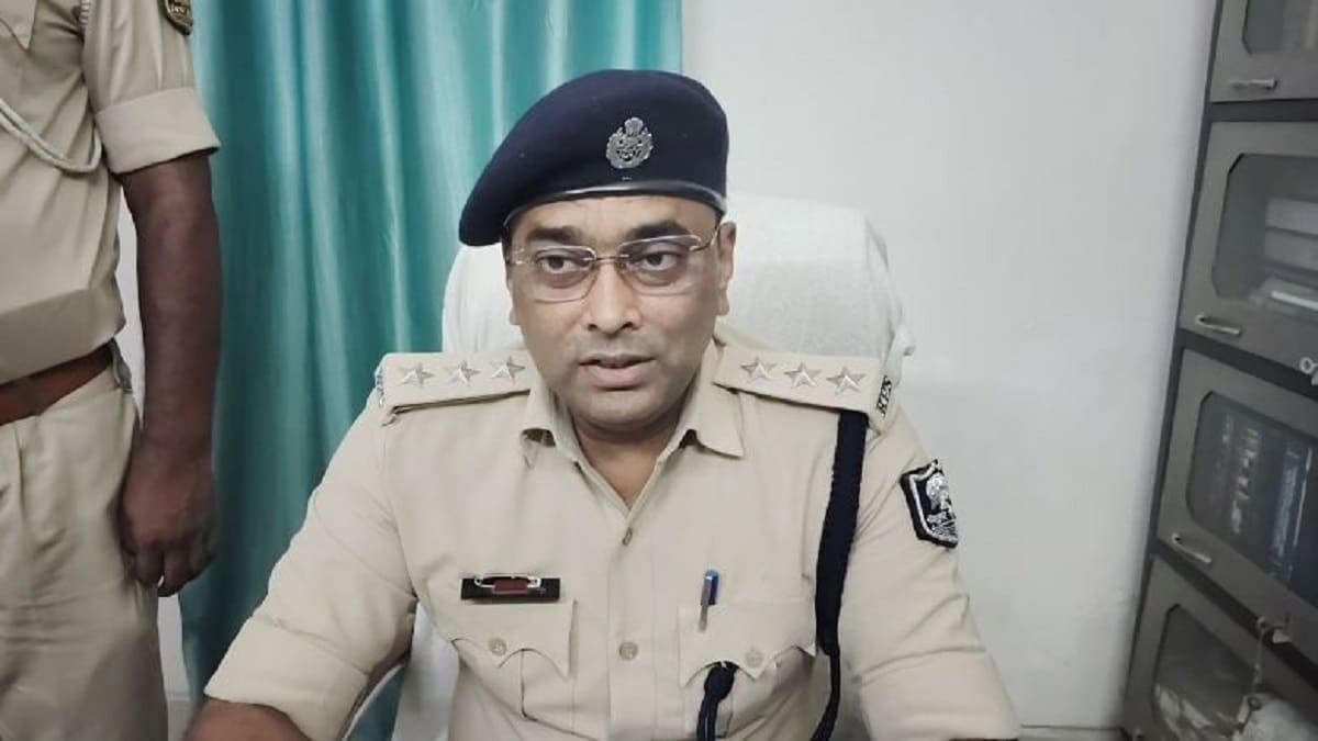 Bihar Crime : जमीनी विवाद में बड़े भाई ने छोटे भाई पर किया जानलेवा हमला, पुलिस ने लिया तगड़ा एक्शन
