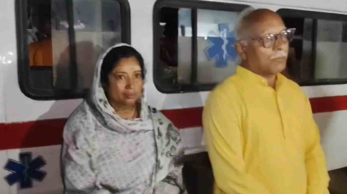 बागेश्वर धाम में बढ़ रहे संदिग्ध: दर्शन के नाम पर ऐसा काम कर रही थी महिलाएं, सेवादार ने घर भेजने की कोशिश की तो लगाया बंधक बनाने का आरोप