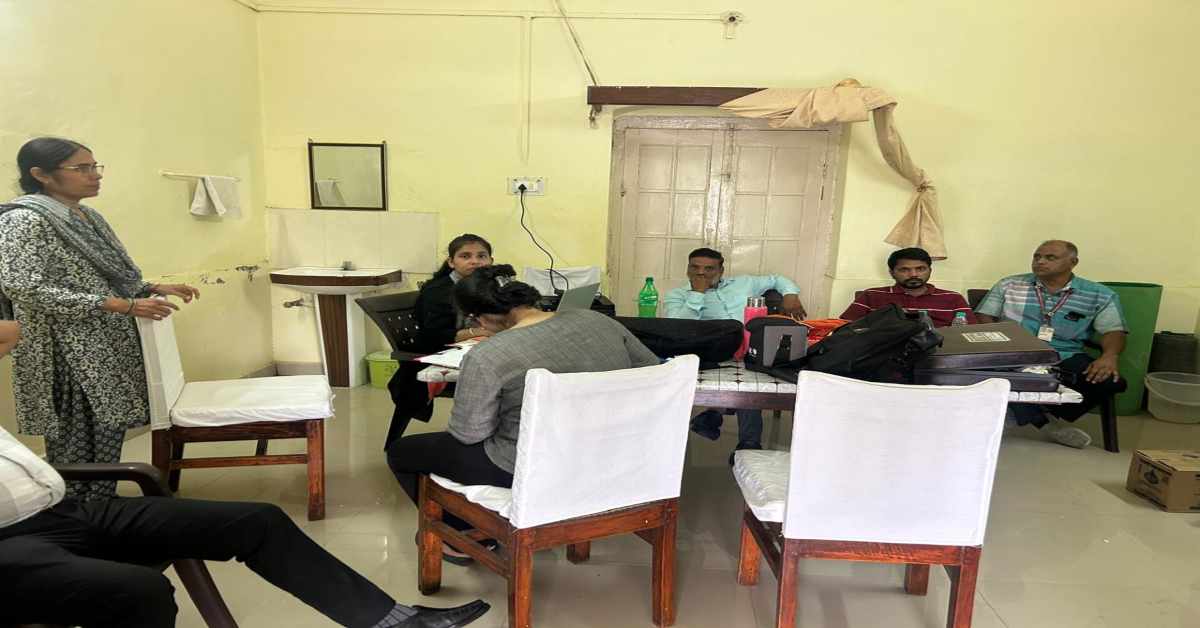 EOW की बड़ी कार्रवाई: उप यंत्री और रोजगार सहायक को रिश्वत लेते दबोचा, इस काम के बदले सरपंच में मांगी थी 65000 की घूस