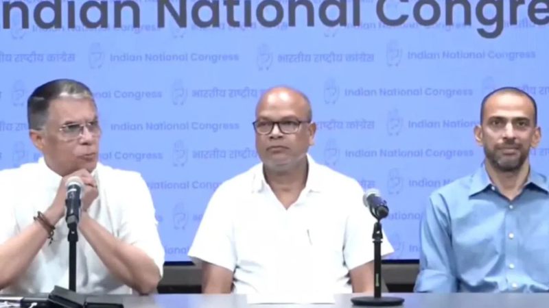 लोकतांत्रिक प्रक्रिया के लिए बड़ा खतरा… कांग्रेस ने EC के रवैये पर उठाए सवाल; कहा- अपने भवन में बैठने की क्या ज़रूरत, BJP मुख्यालय में बैठे