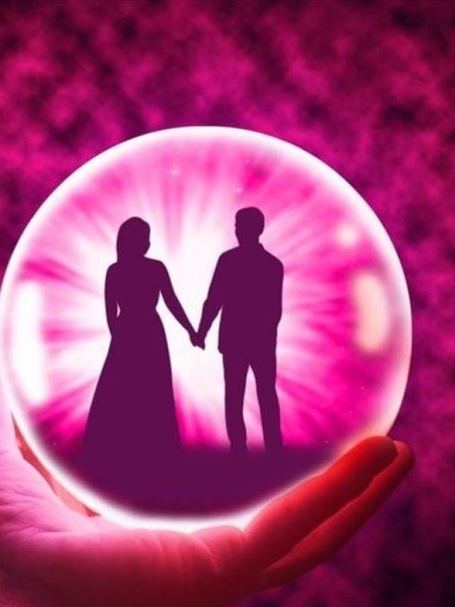 Weekly Love Horoscope : 13-19 जुलाई 2025 प्यार में किसके सितारे चमकेंगे? जानिए