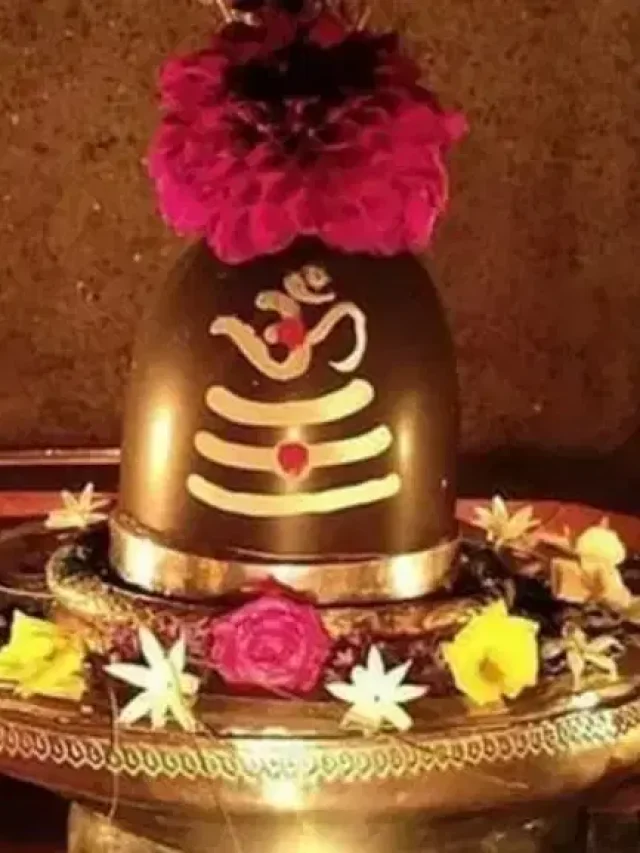 Sawan Somwar 2025: इन शिव मंदिरों में लगा भक्तों का तांता, जलाभिषेक के लिए उमडें लाखों भक्त