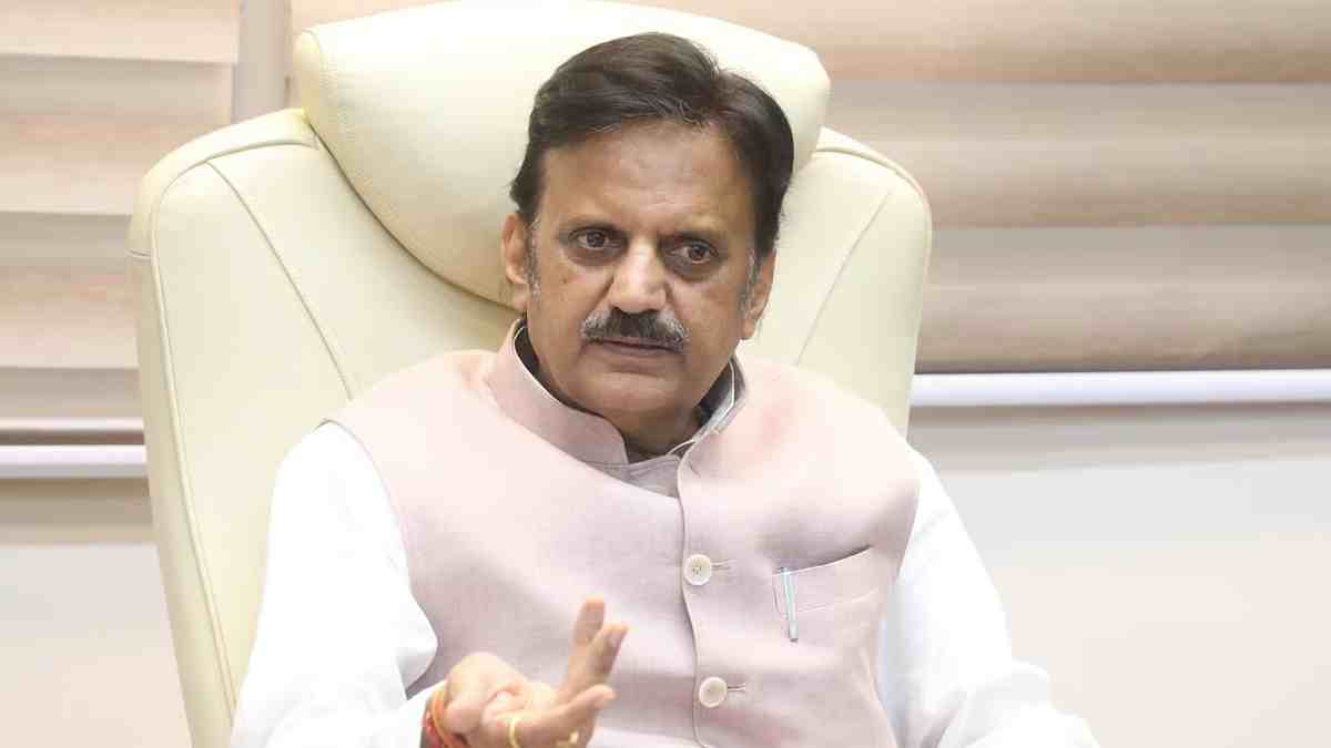NRC को लेकर MP के मुफ्ती-ए-आजम के पत्र पर डिप्टी CM का बड़ा बयान, कहा- गाइडलाइन आने तक पैनिक होने की जरुरत नहीं