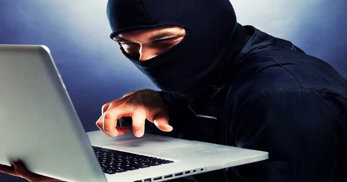 दिल्ली में ‘गोगी गैंग’ के तीन शूटर गिरफ्तार, क्रिप्टो ठगी नेटवर्क का हुआ पर्दाफाश ; मोबाइल से मिले पाकिस्तानी कनेक्शन के सबूत