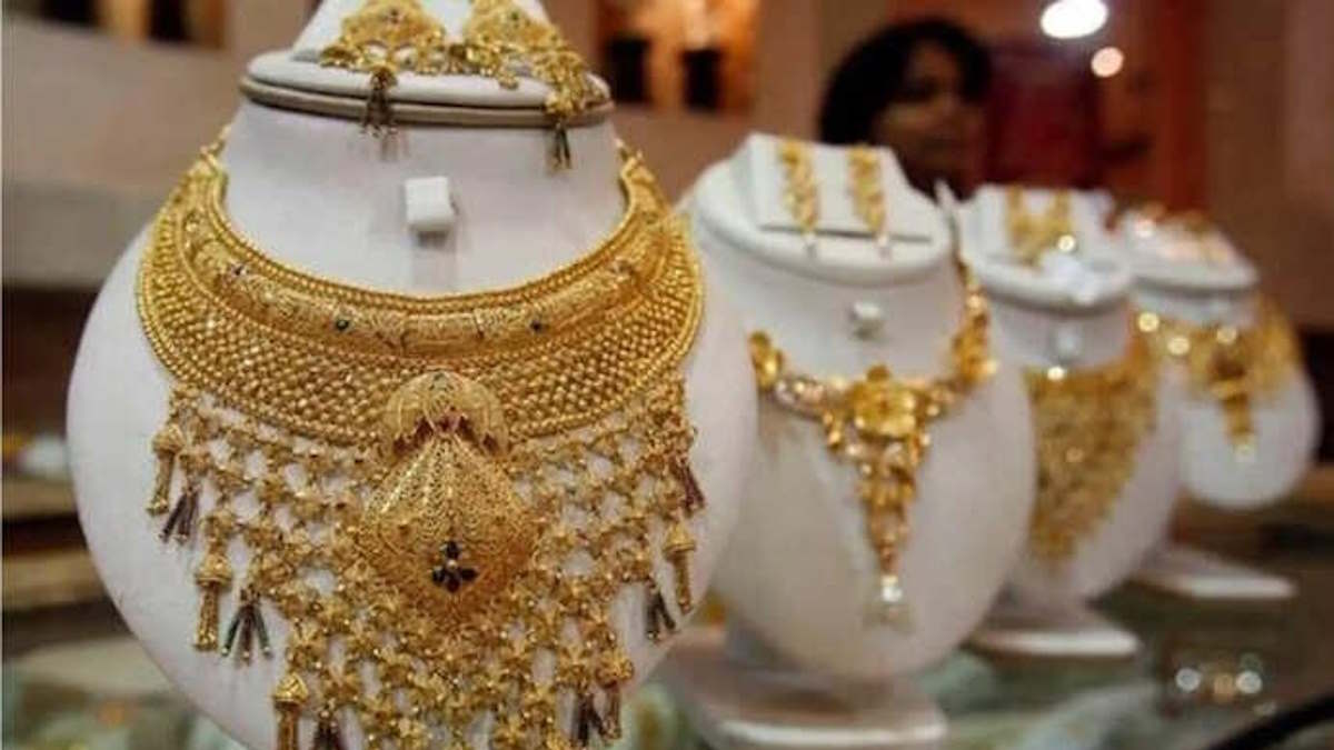 5 साल से चल रहा था ‘सोने’ का खेल! सरकार को 100 करोड़ का चूना, जानिए टैक्स चोरी में गोल्ड मार्केट की क्या है ‘चालाकी’ ?