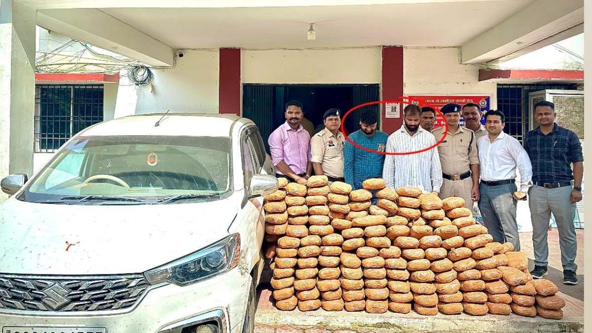 CG NEWS: नशे के 2 सौदागरों को पुलिस ने किया गिरफ्तार, 2 क्विंटल 84 किलो गांजा बरामद…